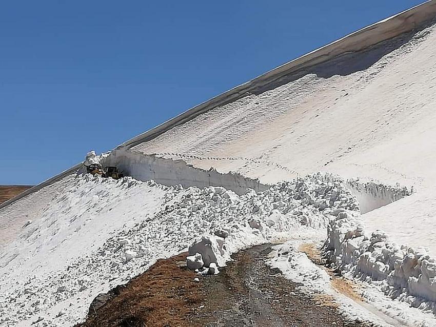 Şekersu Köyü Yolu Açıldı